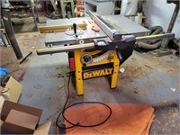 Dewalt DW746 10in. Table Saw