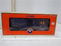 Lionel CSX Waffle Side Boxcar No.6-15019 NIB