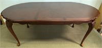 QUALITY HAMILTON & SPILL DINING TABLE W LEAF