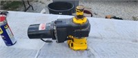 Wood mate  electric hydraulic  jack  works but