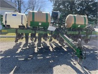 Great Plains YP625A 6 twin row planter