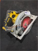 DeWalt 20v 7-1/4" Cordless Circular Saw Tool Only