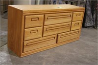 Dresser Approx 18"x64"31