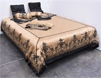 (10 pcs) Jacquard 96" x 96" Bedspread / Comforter