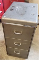 Nice Heavy All Metal Cabinet with Pull Out