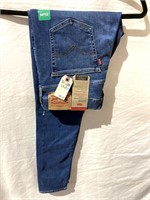 Levis Ladies Jeans 31x28