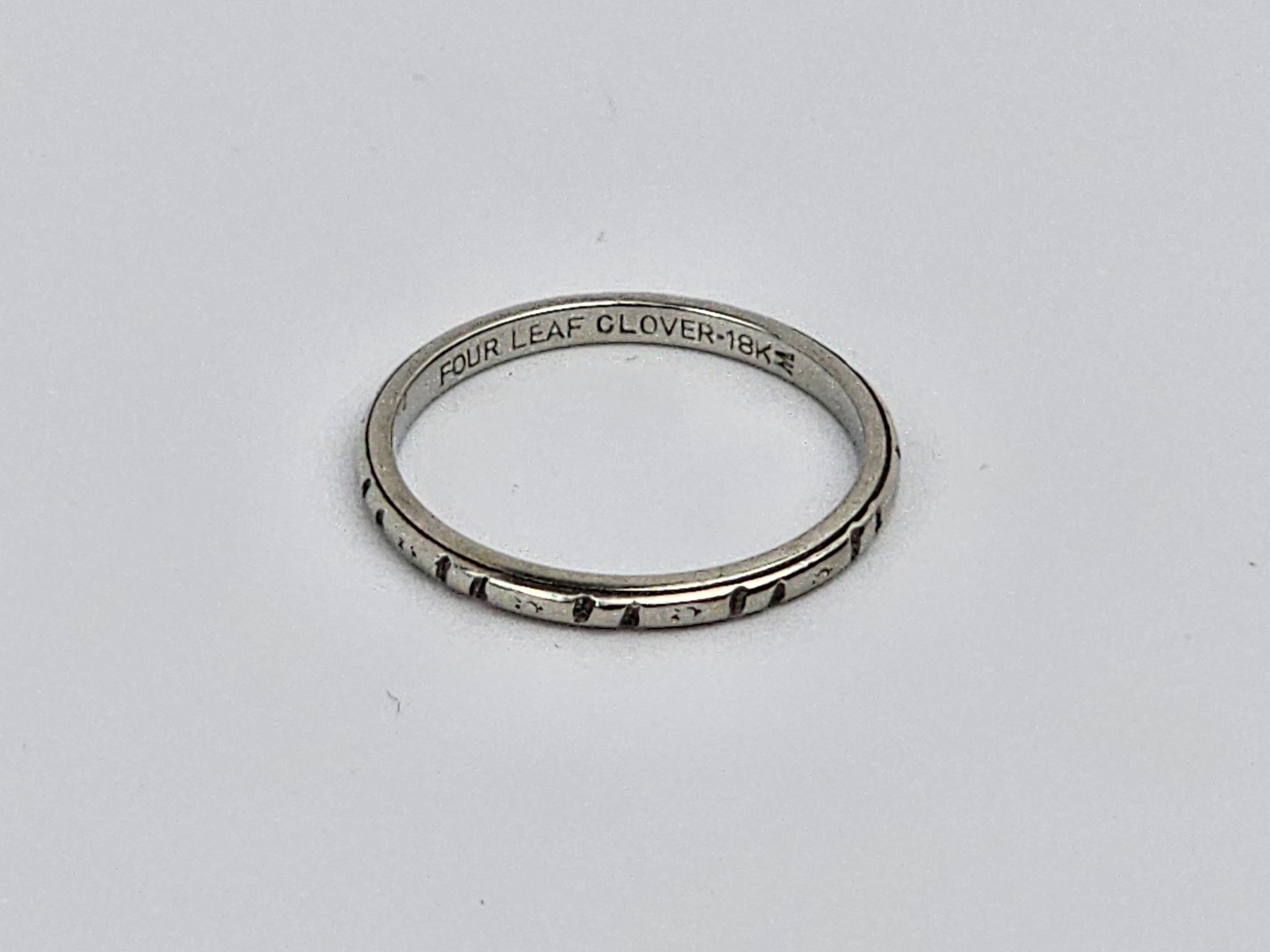 18k white gold band/ring