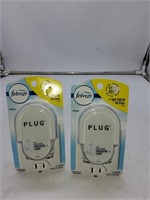 2 febreeze plugs
