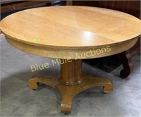 Rd oak pedestal table no leaves-48"diameter