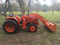 Kubota L2350 four-wheel drive diesel tractor with