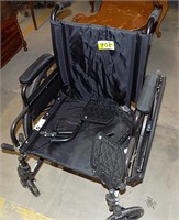 PORTABLE CLOTH  WHEELCHAIR WITH  FOOT GUIDES