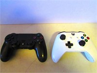 Xbox One and PS4 Controllers