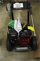 SIMPSON 3400 PSI PRESSURE WASHER