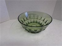 Elegant green glass fruit bowl