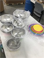 Stainless steel bowls with silicone bottom & lids