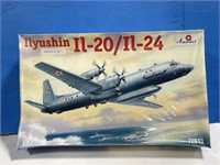 Amodel Ilyushin Il-20 only Model Plane Kit