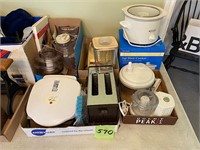 Lot of Small Kitchen Appliances