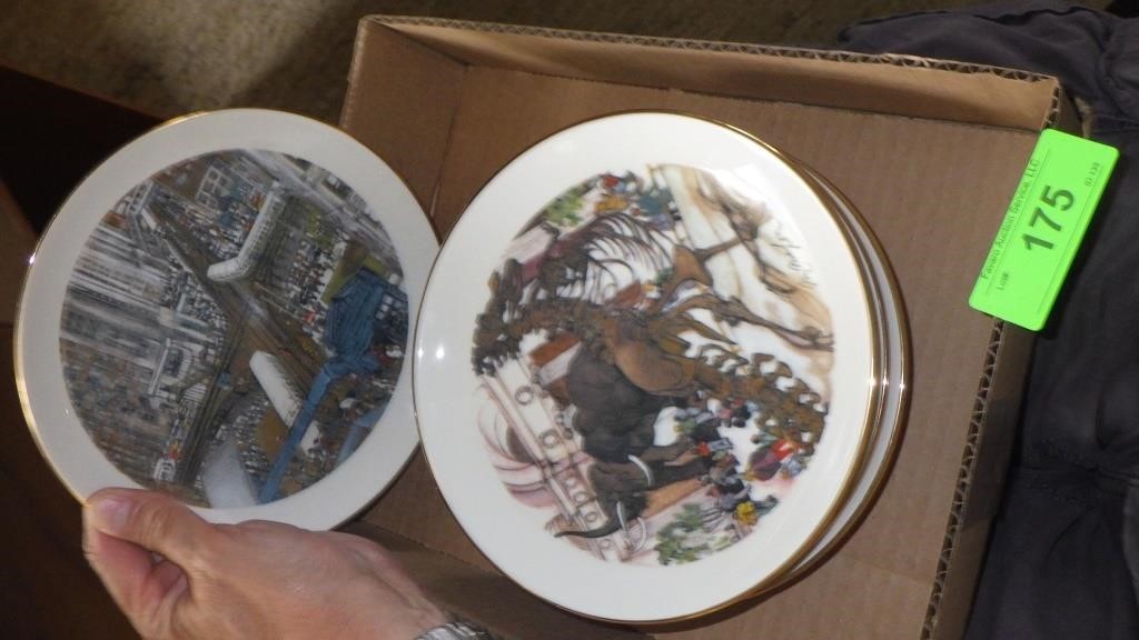 L.E. CHICAGO COLLECTION COLLECTOR PLATES