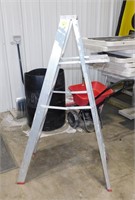 Aluminum Ladder (5')