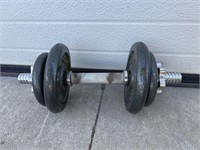 Dumbbell - w/ 2- 5lb & 2- 2.5lb weights