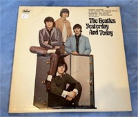 Beatles Yesterday and Today Vinyl Album