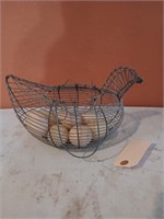 Wire chicken basket with eggs, 6 in by 11 in