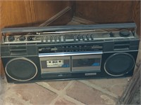 Sears SR2100 Boom Box Radio & Cassette Player