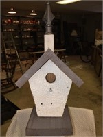 Mounted Birdhouse