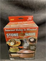 NIB Stone Ware Microwave Cooker