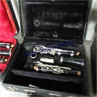 Bundy clarinet in case