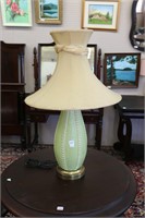 VINTAGE TABLE LAMP 28"