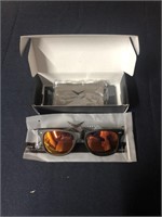 Luenx Polarized Sunglasses w/Cloth and Case