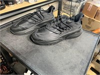 Adidas Alpha boost, size 13.5, black, IF9839