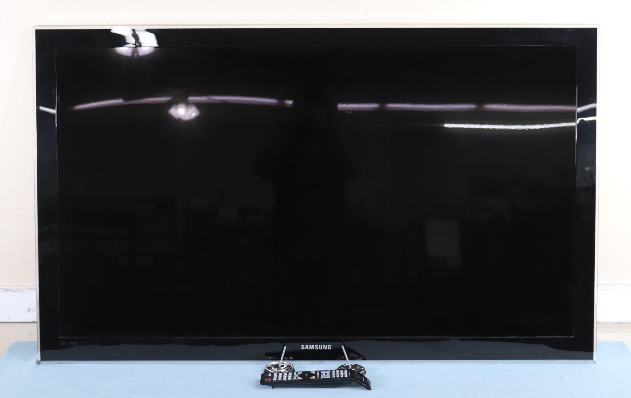 2009 Samsung 55" Flat Screen TV