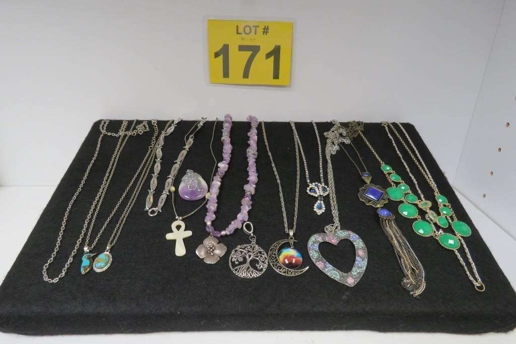 Necklace & Pendant Lot