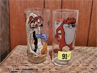 Warner Brothers cartoon drinkware (2)
Pepsi Cola