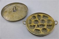 Unusual Two-piece Food Mold
