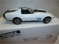 Danbury Mint 1969 Corvette ZL-1 Coupe Model Car