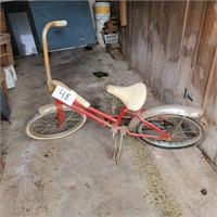 Old Kid's Bike with Wide Handlebars