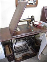 SINGER TREADLE SEWING MACHINE PROJECT