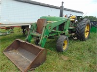 JOHN DEERE 2840 DIESEL TRACTOR WITH 148 LOADER