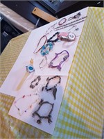 LOT OF MISCELLANEOUS JEWELRY