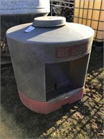 BIG HUSKY HOG WATERER