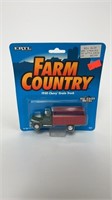 1996 Ertl Farm Country - 1950 Chevy Pickup Green