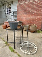 Metal stand, flower pot and umbrella stand