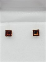 14KT Yellow Gold Natural Garnet (0.78ct) Earring,