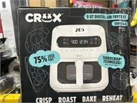 Crux 8 Qt Digital Air Fryer Kit White