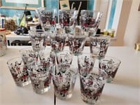 Set of 16 vintage rocks glasses w/ bar motif. Dini