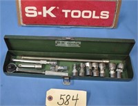 SK 3/8" dr w/ SAE swivels, 3/8"-3/4"  & long ext