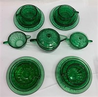 Akro Agate Green Glass Child's Tea Set